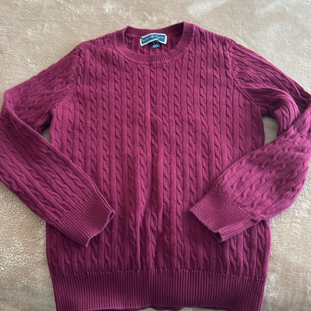 Cable Knit Crew Neck Sweater